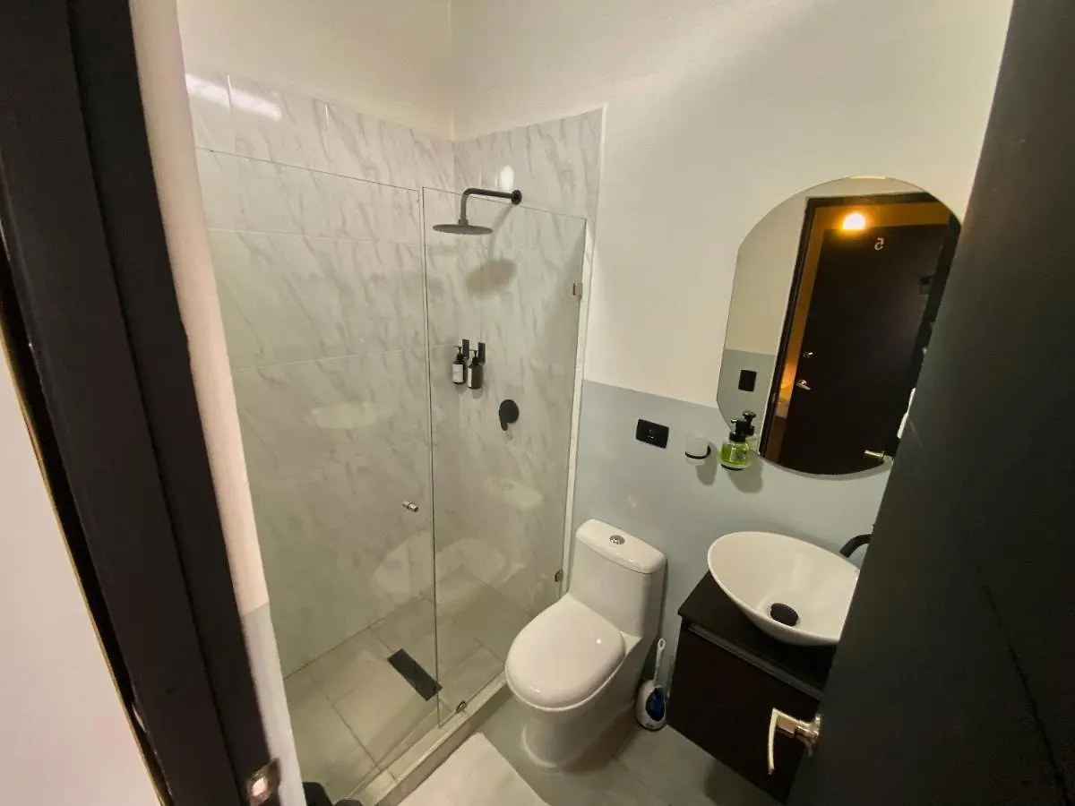 La Escondida House Apartman Medellín 0*,  Kolumbia