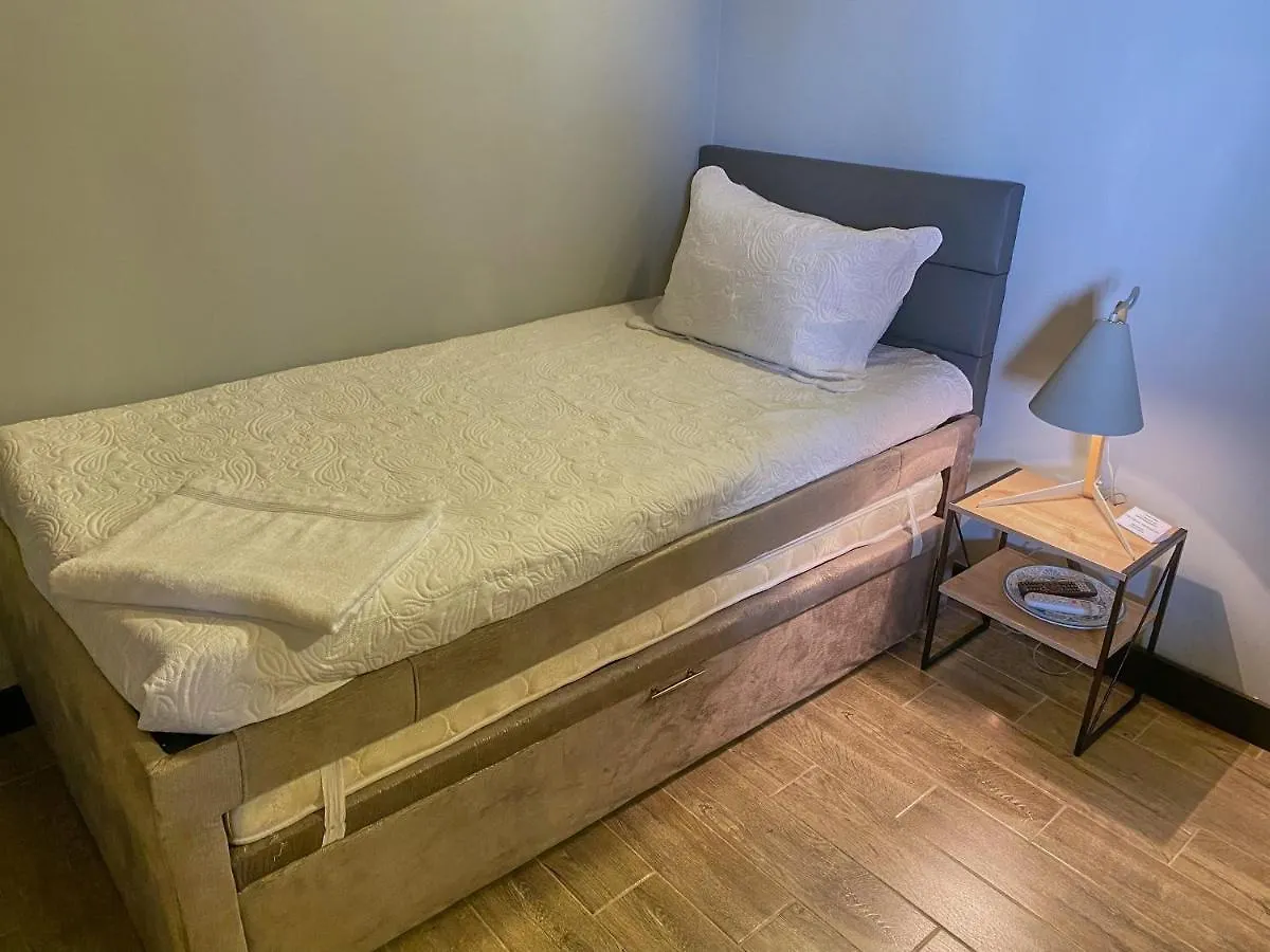 Homestay szállás La Escondida House Apartman Medellín Kolumbia